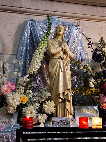 Statue of Joan inside the Basilica of Joan of Arc near Domremy